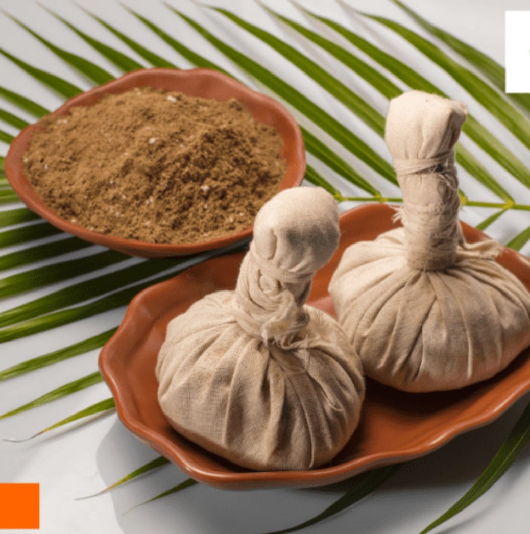 Podikizhi — herbal powder bolus massage